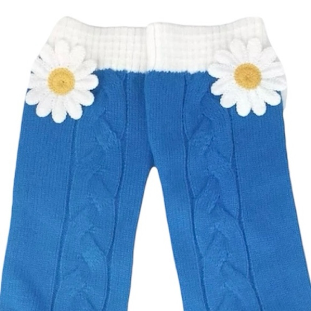 Womens Socks Size OS Blue Cable Knit Sweater White Daisies 9” Long Calf Length